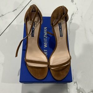 Stuart weitzman sandals size 9